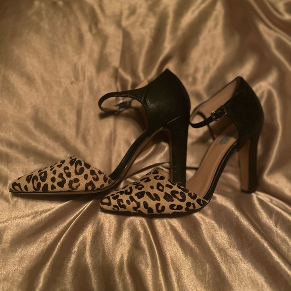Leopard Print Heels - Picture 3 of 6